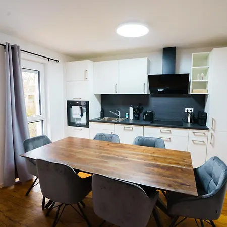 アパートホテル Prestige - Urban Lofts ロイトリンゲン