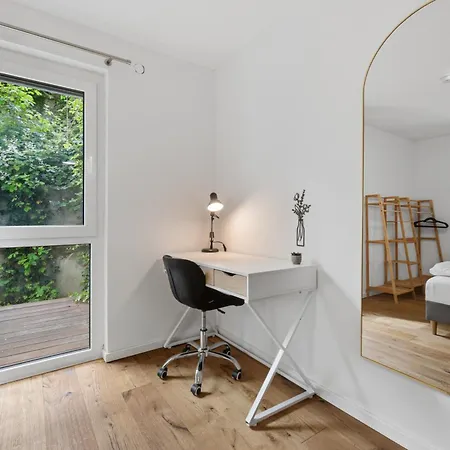 Aparthotel Prestige - Urban Lofts 4*