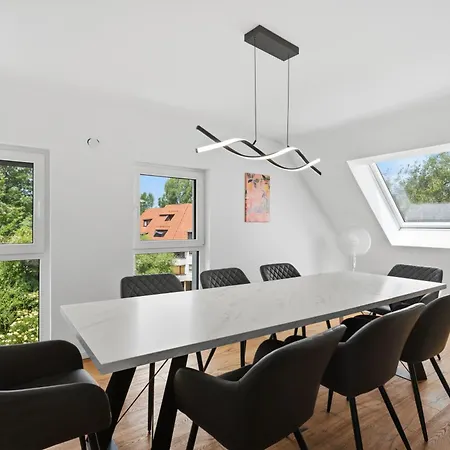 Aparthotel Prestige - Urban Lofts 4*